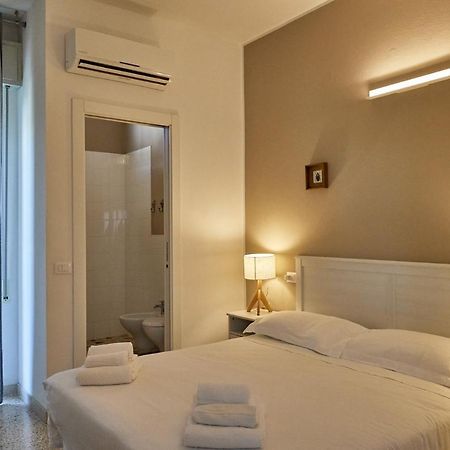Hotel Spring Ρίμινι Εξωτερικό φωτογραφία