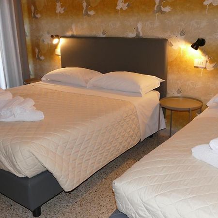 Hotel Spring Ρίμινι Εξωτερικό φωτογραφία