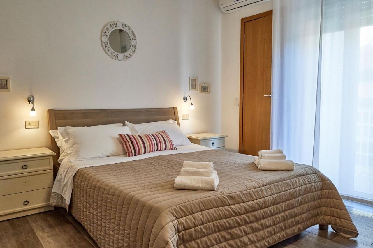 Hotel Spring Ρίμινι Εξωτερικό φωτογραφία