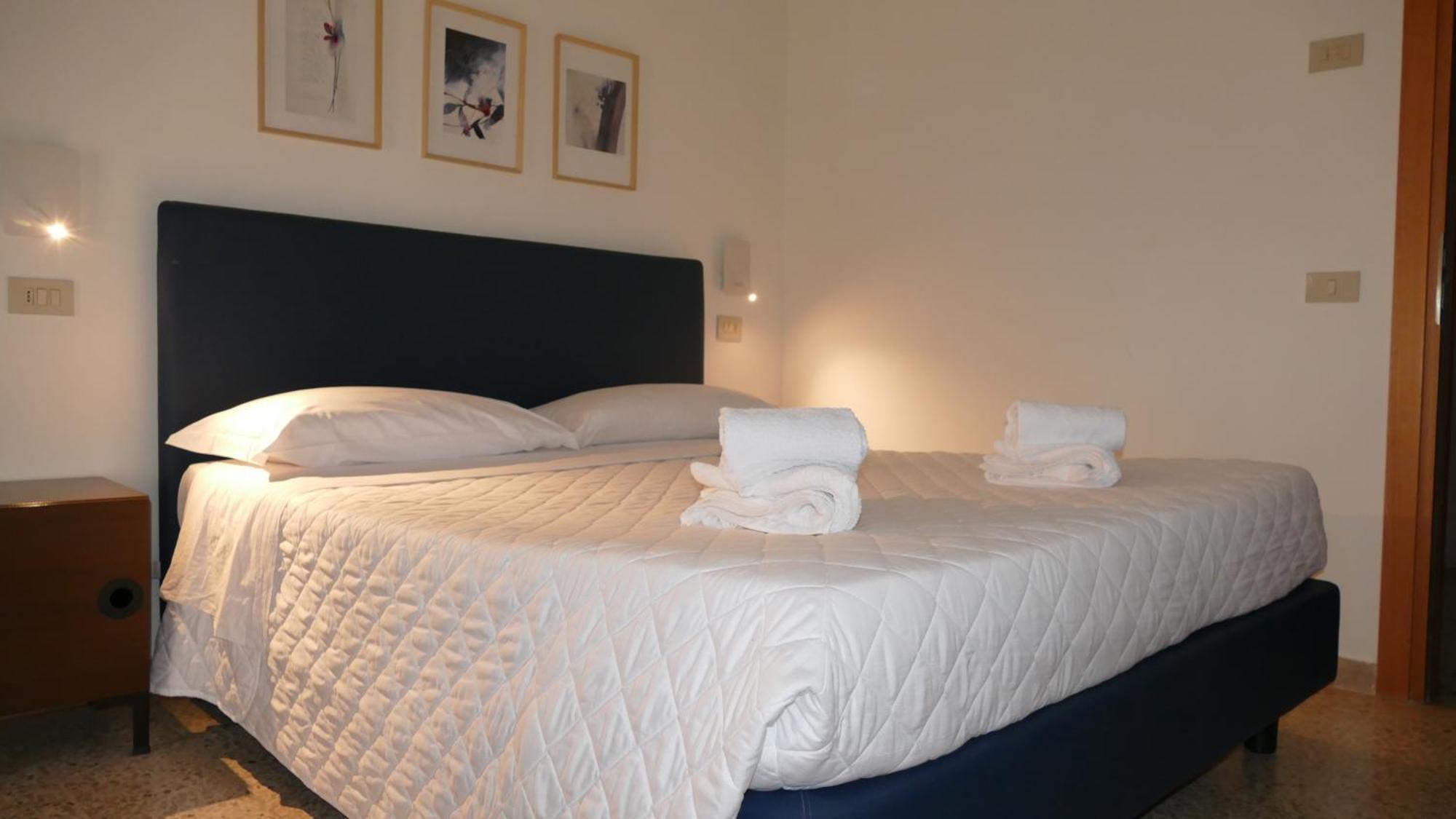 Hotel Spring Ρίμινι Εξωτερικό φωτογραφία